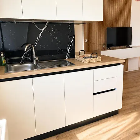 Center Fast Wi-fi 5 Min To Skanderbeg Square * Tirana