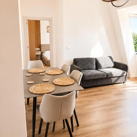 Center Fast Wi-fi 5 Min To Skanderbeg Square Appartement