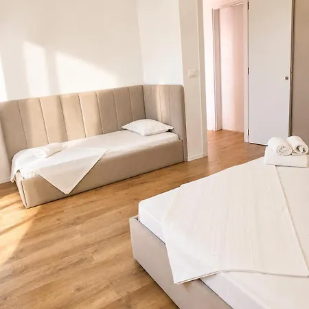 Appartement Center Fast Wi-fi 5 Min To Skanderbeg Square Tirana
