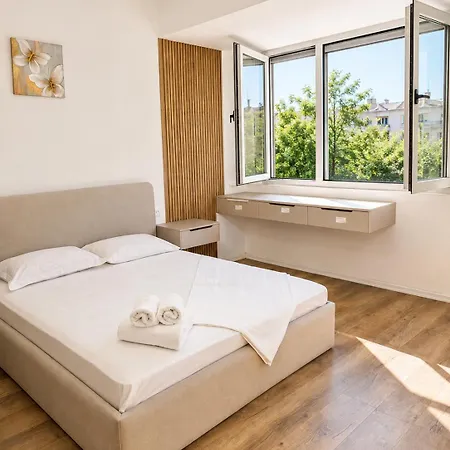 Center Fast Wi-fi 5 Min To Skanderbeg Square Appartement